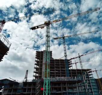 Jak zmienia się Wawer? Przegląd kluczowych inwestycji, które odmienią dzielnicę